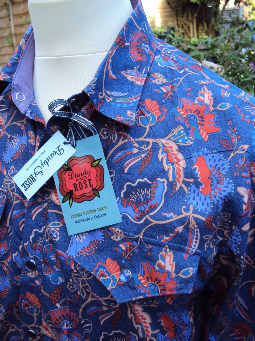 Shirt made for Jim Lauderdale in Liberty 'Poppyseed Dreams A' https://dandyandrose.com/2014/09/19/how-very-gram/